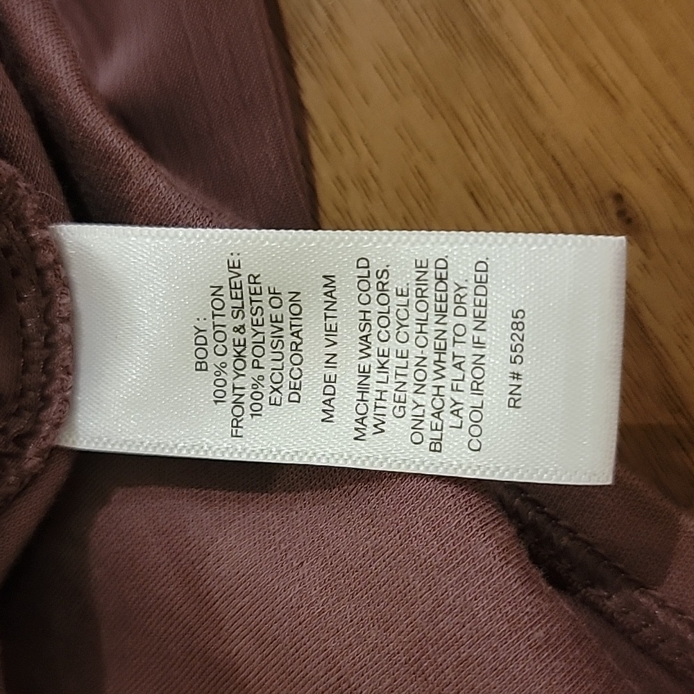 EXPRESS EUC Women's Top Size Medium - Picture 7 of 7